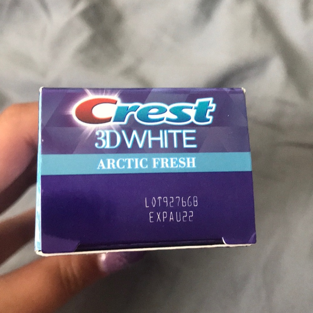 Toothpaste - Picture 2 of 4